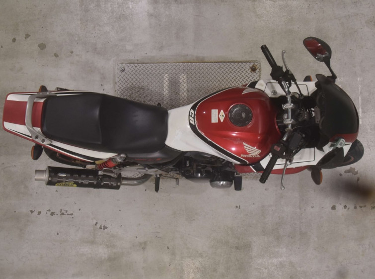 Мотоцикл Honda CB400SFV з пробігом 66402 km