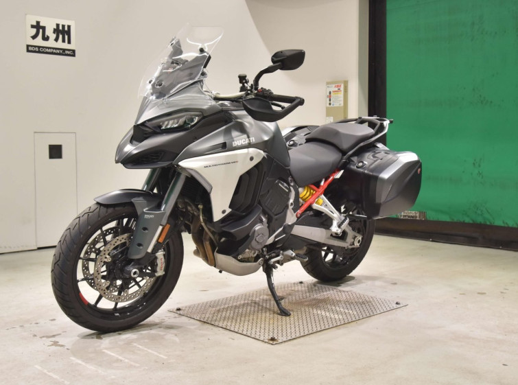Мотоцикл Ducati MULTISTRADA V4S с пробегом 13884 km