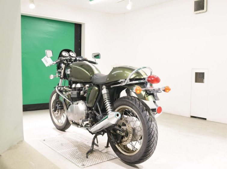 Мотоцикл Triumph THRUXTON 900 з пробігом 31539 km