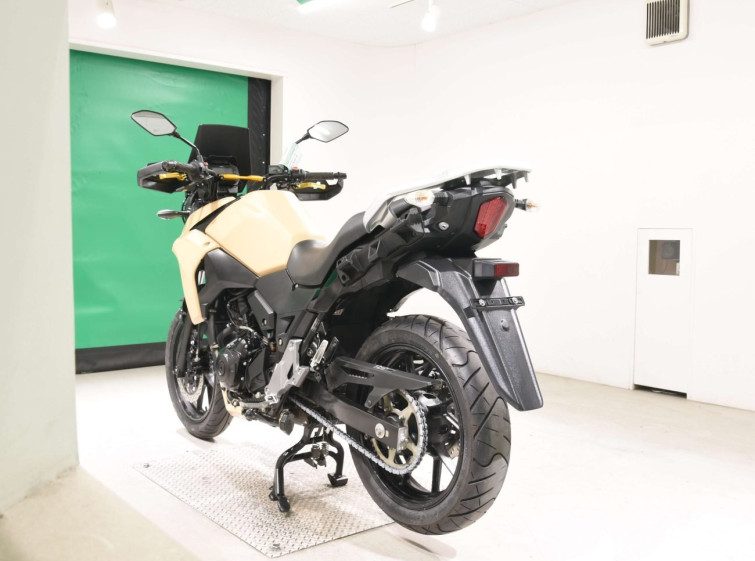 Мотоцикл Suzuki V-STROM DL250 с пробегом 15419 km