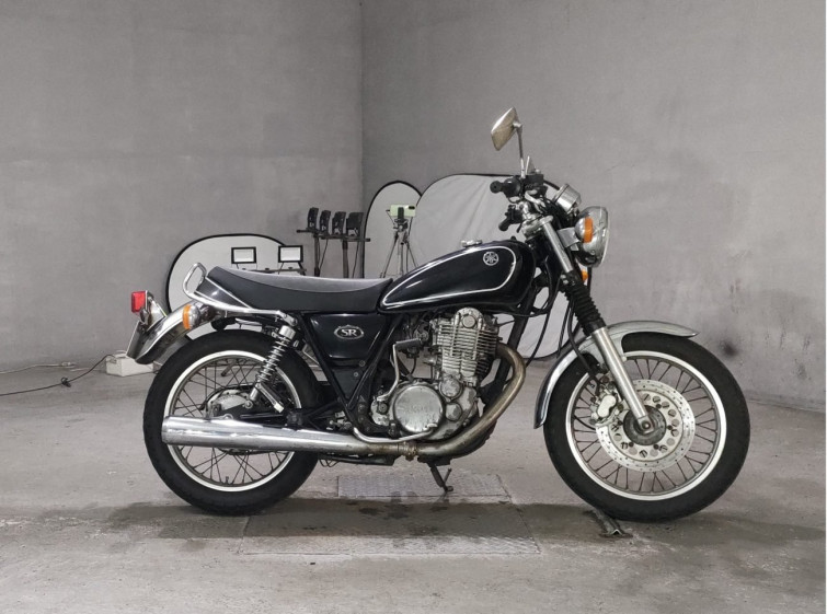 Мотоцикл Yamaha SR400 с пробегом 49312 km