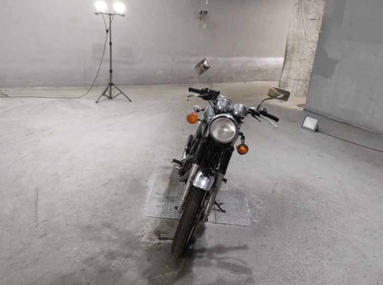 Мотоцикл Yamaha SR400 с пробегом 49312 km