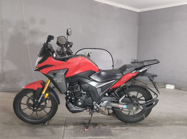 Мотоцикл Honda CB200XA с пробегом 16176 km