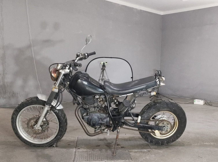 Мотоцикл Yamaha TW225 с пробегом 20261 km