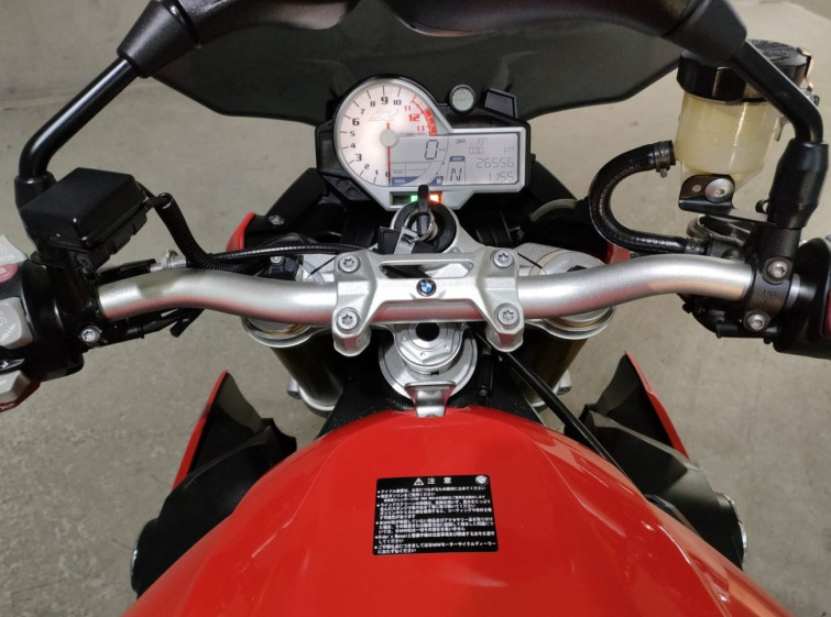 Мотоцикл BMW S1000R с пробегом 26556 km