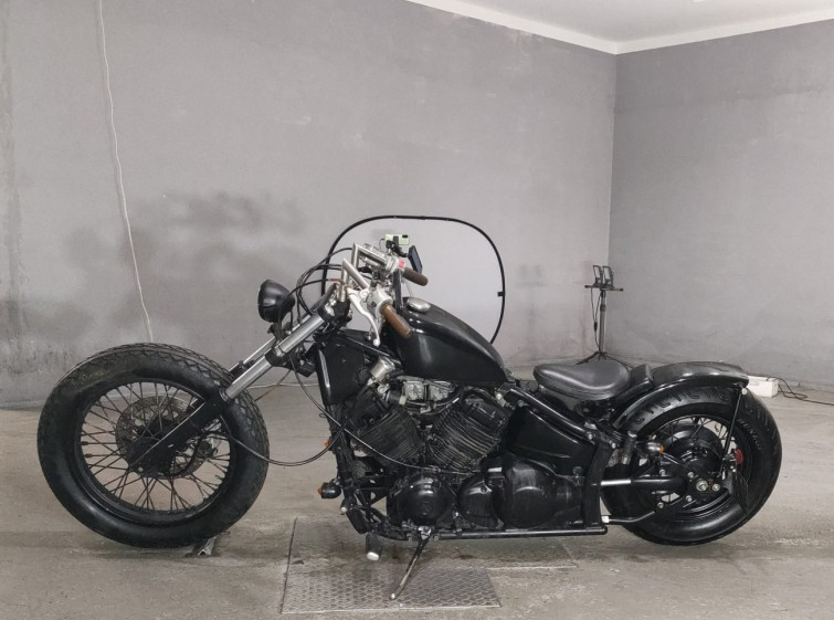 Мотоцикл Yamaha DRAGSTAR XVS400 с пробегом 5979 km
