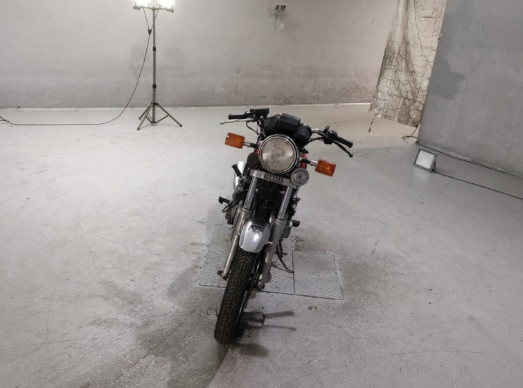 Мотоцикл Yamaha XJ550 з пробігом 25100 km