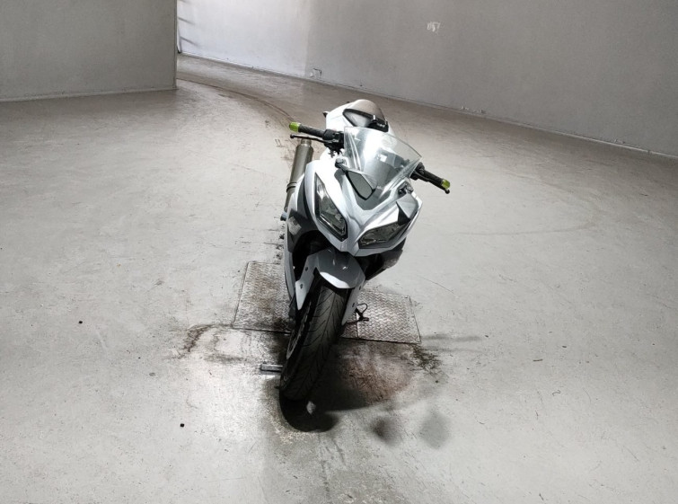 Мотоцикл Kawasaki NINJA250 с пробегом 43047 km