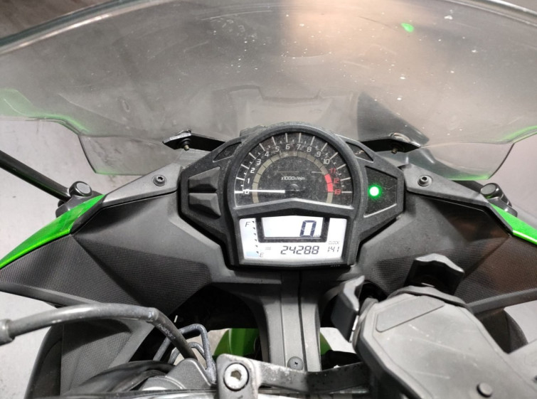 Мотоцикл Kawasaki NINJA400 с пробегом 24289 km