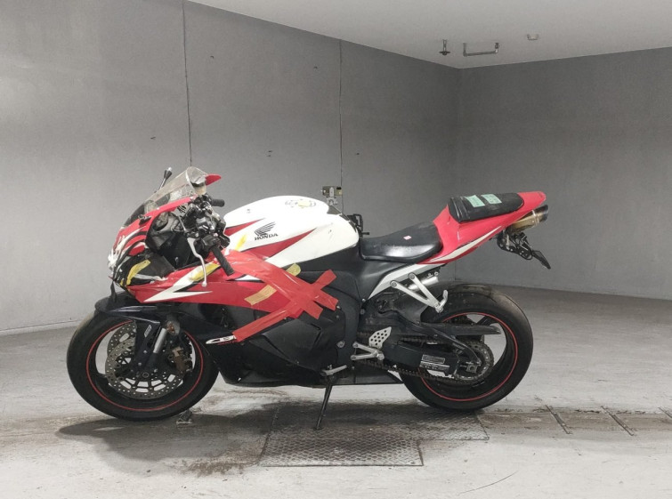 Мотоцикл Honda CBR600RR з пробігом 40676 km