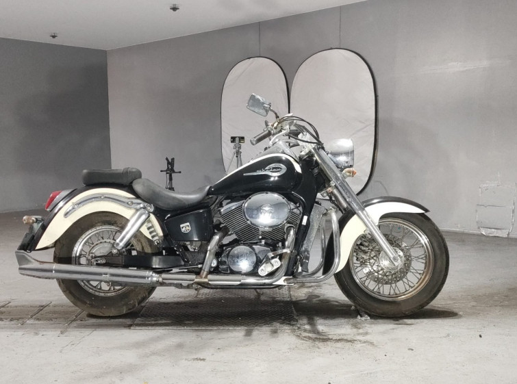 Мотоцикл Honda SHADOW750 з пробігом 13767 km