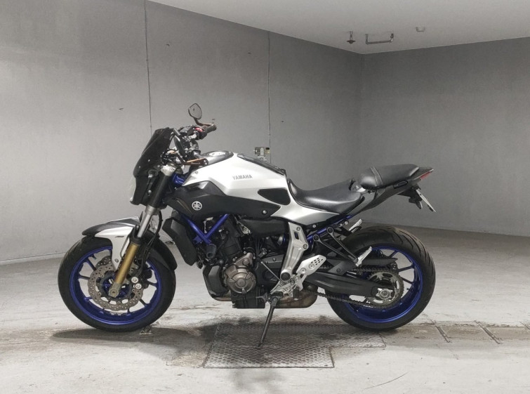 Мотоцикл Yamaha MT-07 с пробегом 25242 km