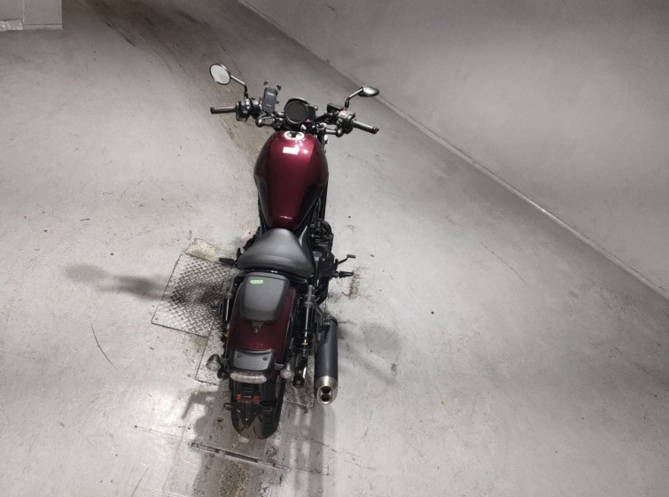 Мотоцикл Honda REBEL CMX1100DCT с пробегом 3921 km