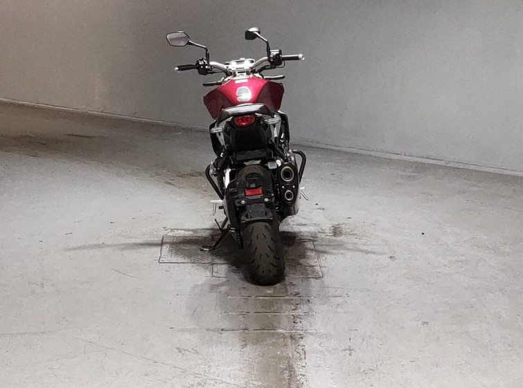 Мотоцикл Honda CB1000R с пробегом 6741 km