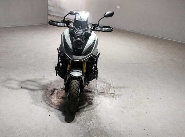 Мотоцикл Honda X-ADV750 с пробегом 3084 km