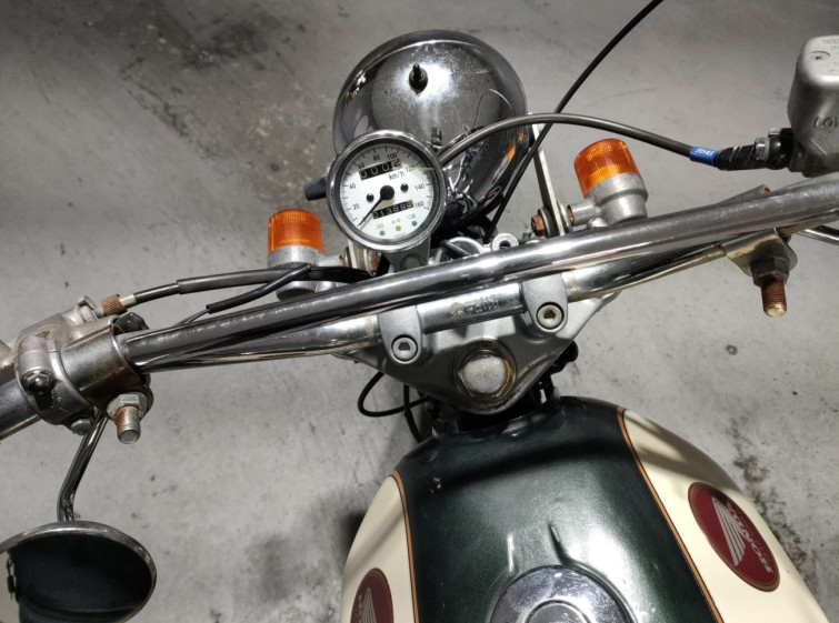 Мотоцикл Honda GB250 CLUBMAN с пробегом 1389 km