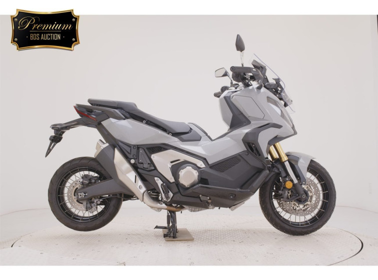 Мотоцикл Honda X-ADV750-2 с пробегом 15439 km