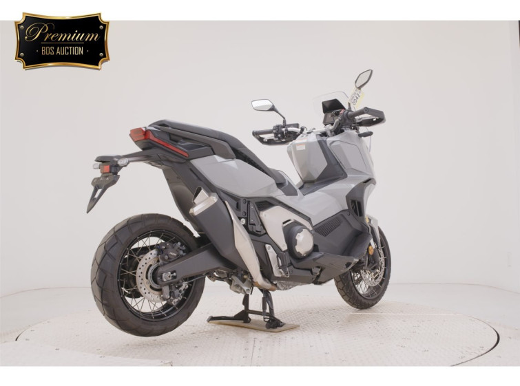 Мотоцикл Honda X-ADV750-2 с пробегом 15439 km