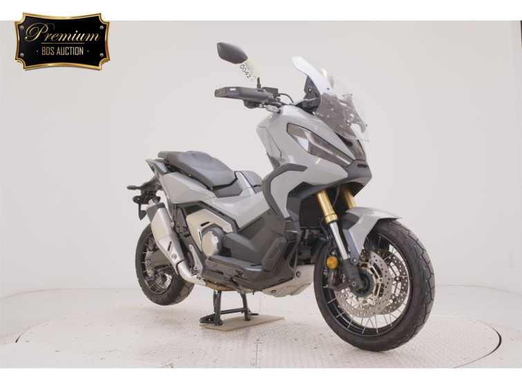 Мотоцикл Honda X-ADV750-2 с пробегом 15439 km