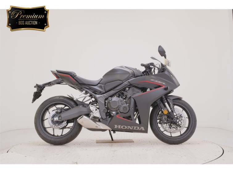 Мотоцикл Honda CBR650R с пробегом 32 km