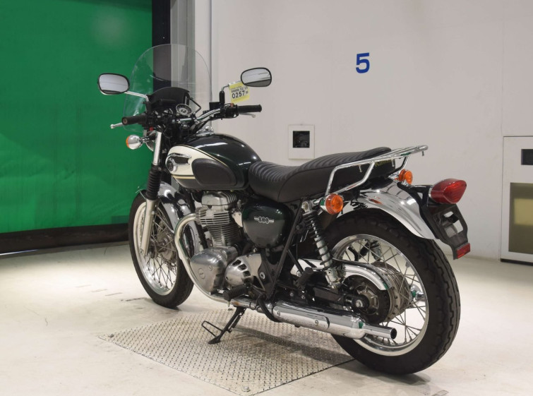 Мотоцикл Kawasaki W800 з пробігом 20821 km