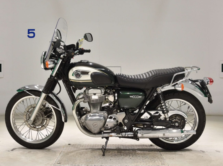 Мотоцикл Kawasaki W800 з пробігом 20821 km