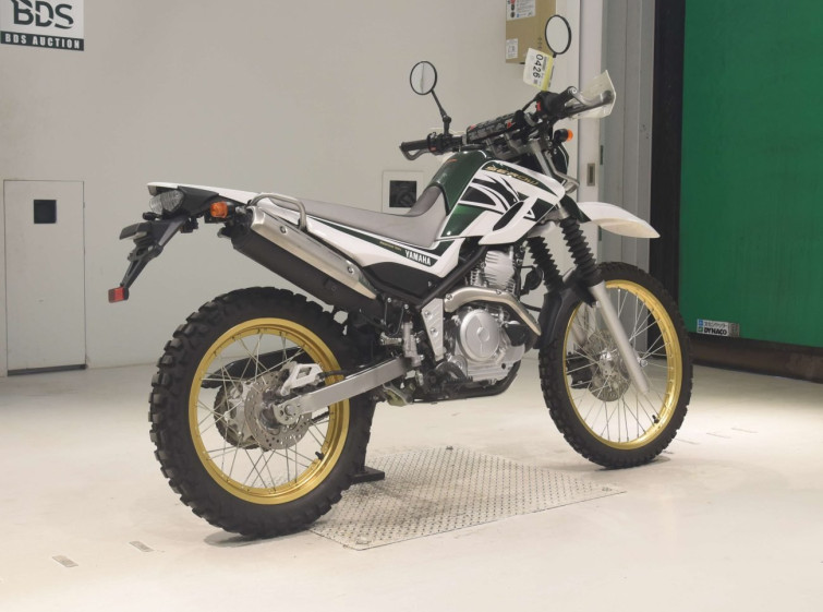 Мотоцикл Yamaha SEROW XT250 з пробігом 838 km