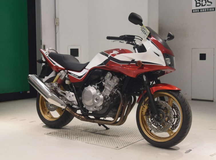 Мотоцикл Honda CB400SF с пробегом 22680 km