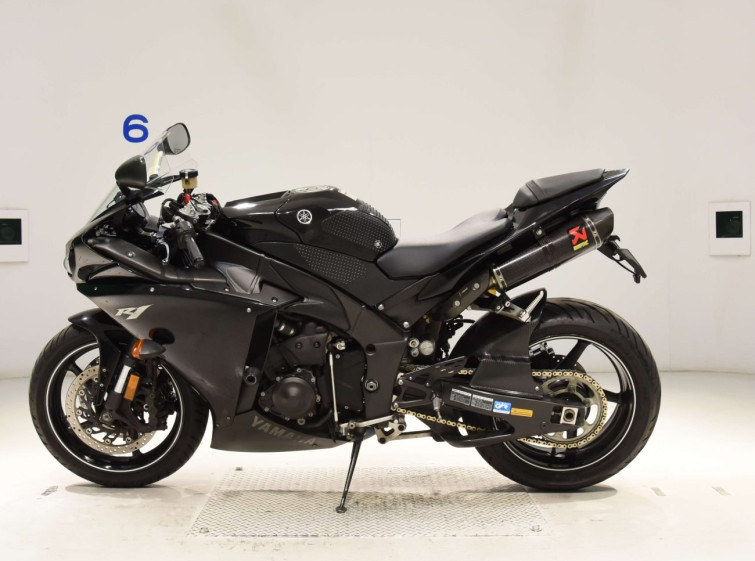 Мотоцикл Yamaha YZF-R1 з пробігом 51888 km