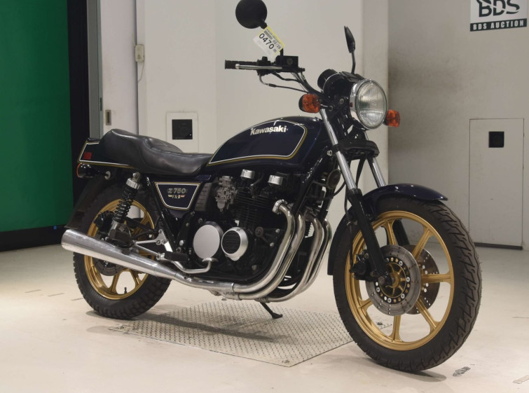 Мотоцикл Kawasaki Z750 з пробігом 4650 km