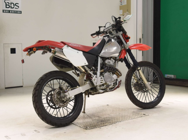 Мотоцикл Honda XR250 з пробігом 17924 km