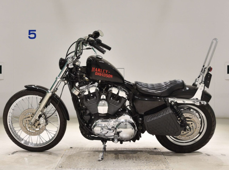 Мотоцикл HD SPORTSTER CUSTOM XL1200C с пробегом 72270 km