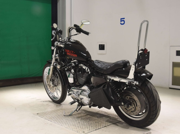 Мотоцикл HD SPORTSTER CUSTOM XL1200C с пробегом 72270 km