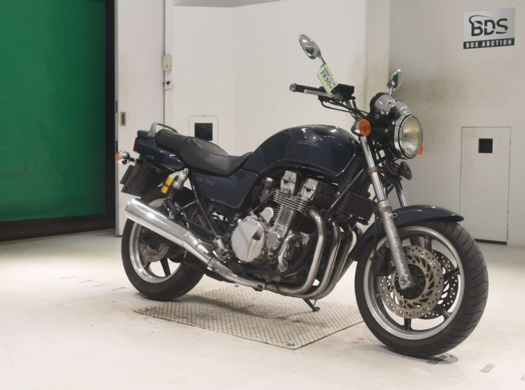 Мотоцикл Honda CB750 с пробегом 63562 km