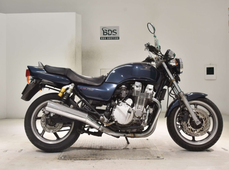 Мотоцикл Honda CB750 с пробегом 63562 km