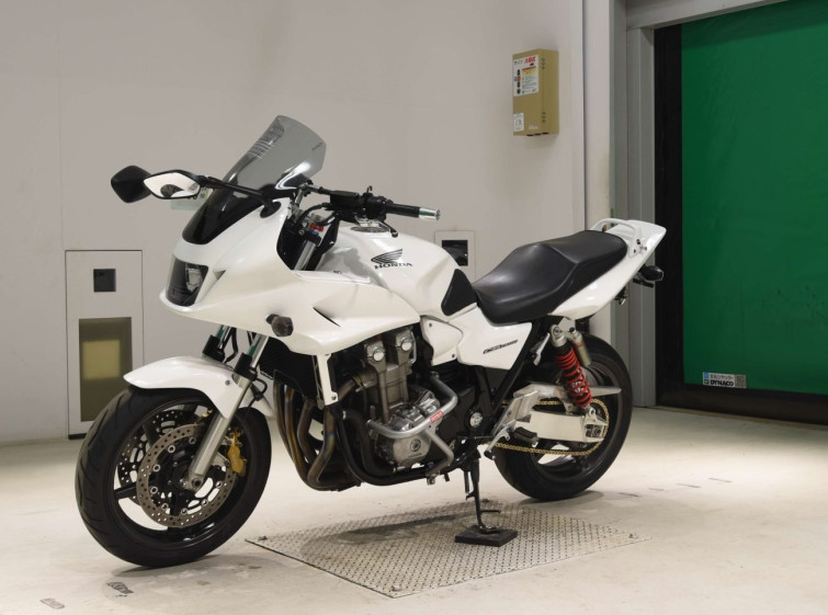 Мотоцикл Honda CB1300SF с пробегом 57509 km