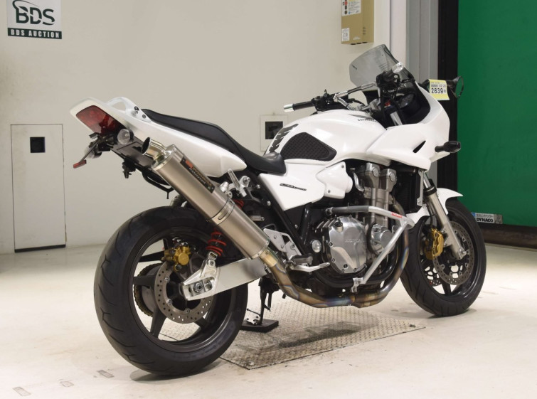 Мотоцикл Honda CB1300SF с пробегом 57509 km