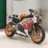Мотоцикл Honda CBR1000RR з пробігом 9011 km