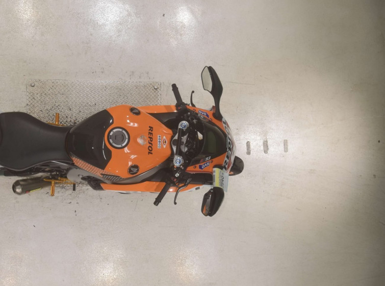 Мотоцикл Honda CBR1000RR з пробігом 9011 km