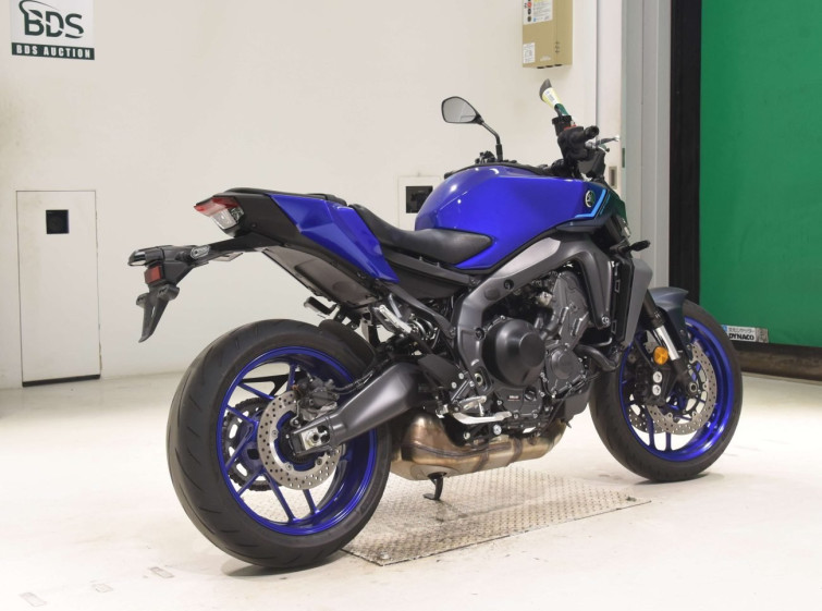 Мотоцикл Yamaha MT-09 с пробегом 11087 km