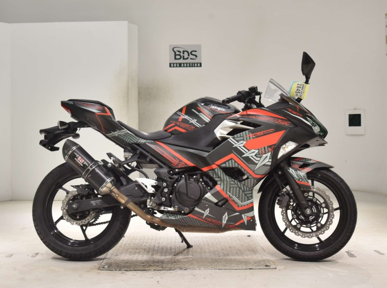 Мотоцикл Kawasaki NINJA250 с пробегом 105587 km