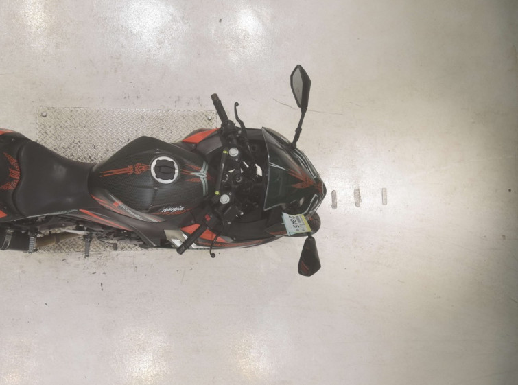 Мотоцикл Kawasaki NINJA250 с пробегом 105587 km