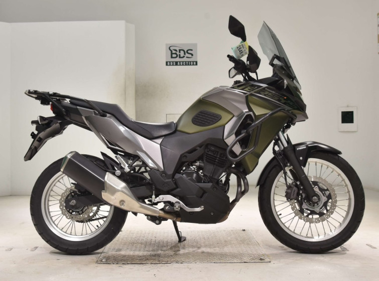 Мотоцикл Kawasaki VERSYS-X 250 с пробегом 10642 km