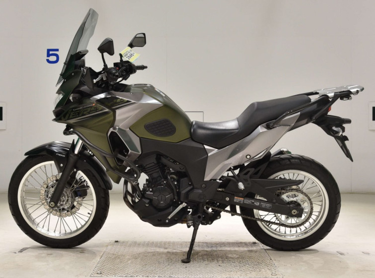 Мотоцикл Kawasaki VERSYS-X 250 с пробегом 10642 km