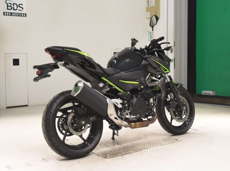 Мотоцикл Kawasaki Z400 с пробегом 11296 km
