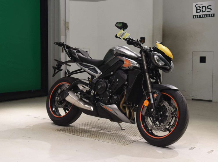 Мотоцикл Triumph STREET TRIPLE RS с пробегом 875 km