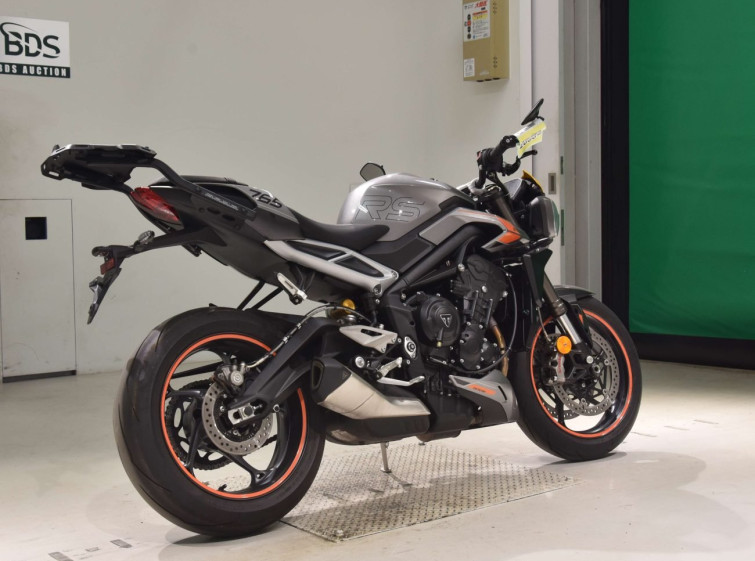 Мотоцикл Triumph STREET TRIPLE RS с пробегом 875 km