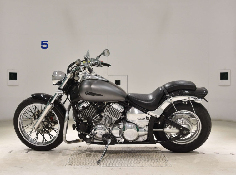 Мотоцикл Yamaha DRAGSTAR XVS400 с пробегом 9777 km