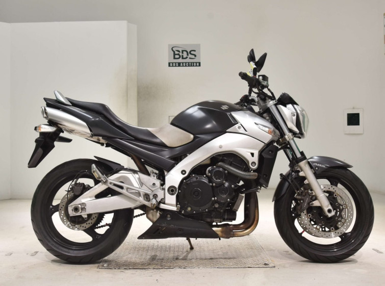 Мотоцикл Suzuki GSR400 с пробегом 53538 km