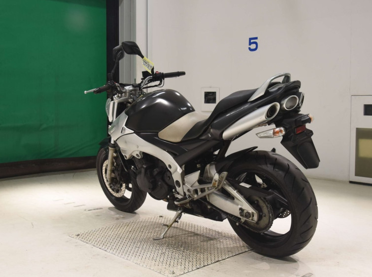 Мотоцикл Suzuki GSR400 с пробегом 53538 km